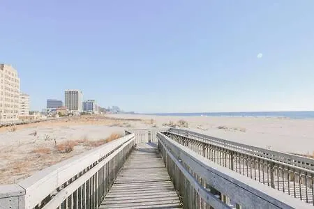 Bartram Dream House I - Bartram Beach Retreat